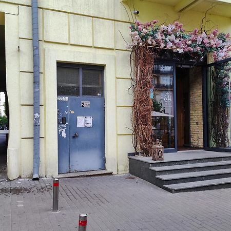 Apartments On Velyka Vasylkivska 47 Κίεβο Εξωτερικό φωτογραφία