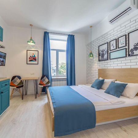 Apartments On Velyka Vasylkivska 47 Κίεβο Εξωτερικό φωτογραφία