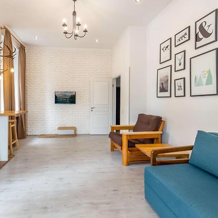 Apartments On Velyka Vasylkivska 47 Κίεβο Εξωτερικό φωτογραφία